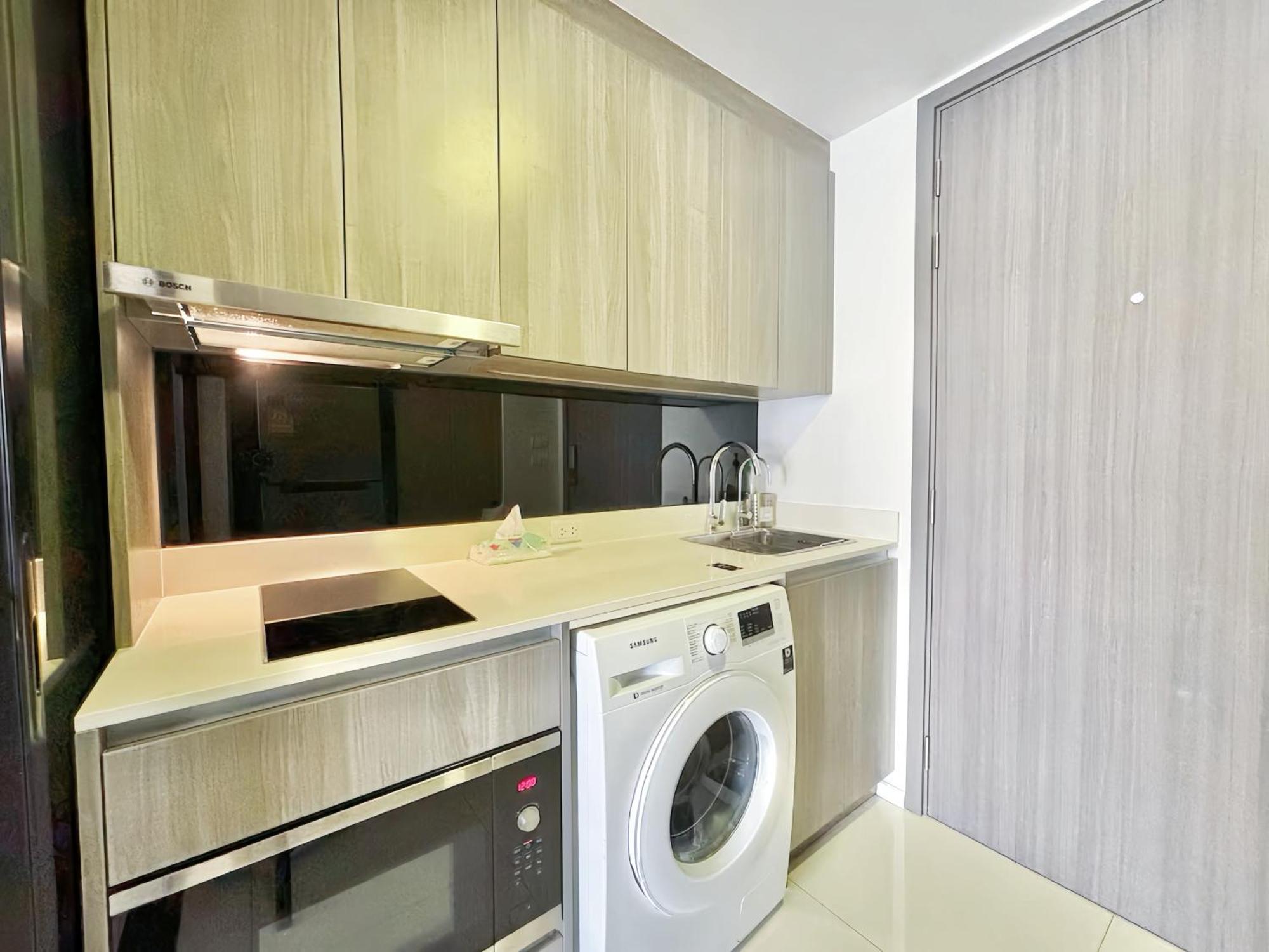 Circle Rein Sukhumvit 12 Appartement *