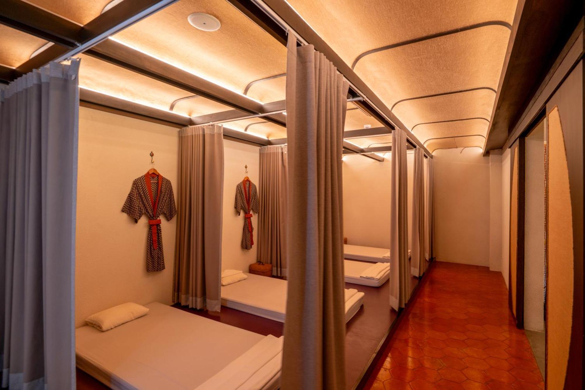 The Fig Lobby Khách sạn 4*