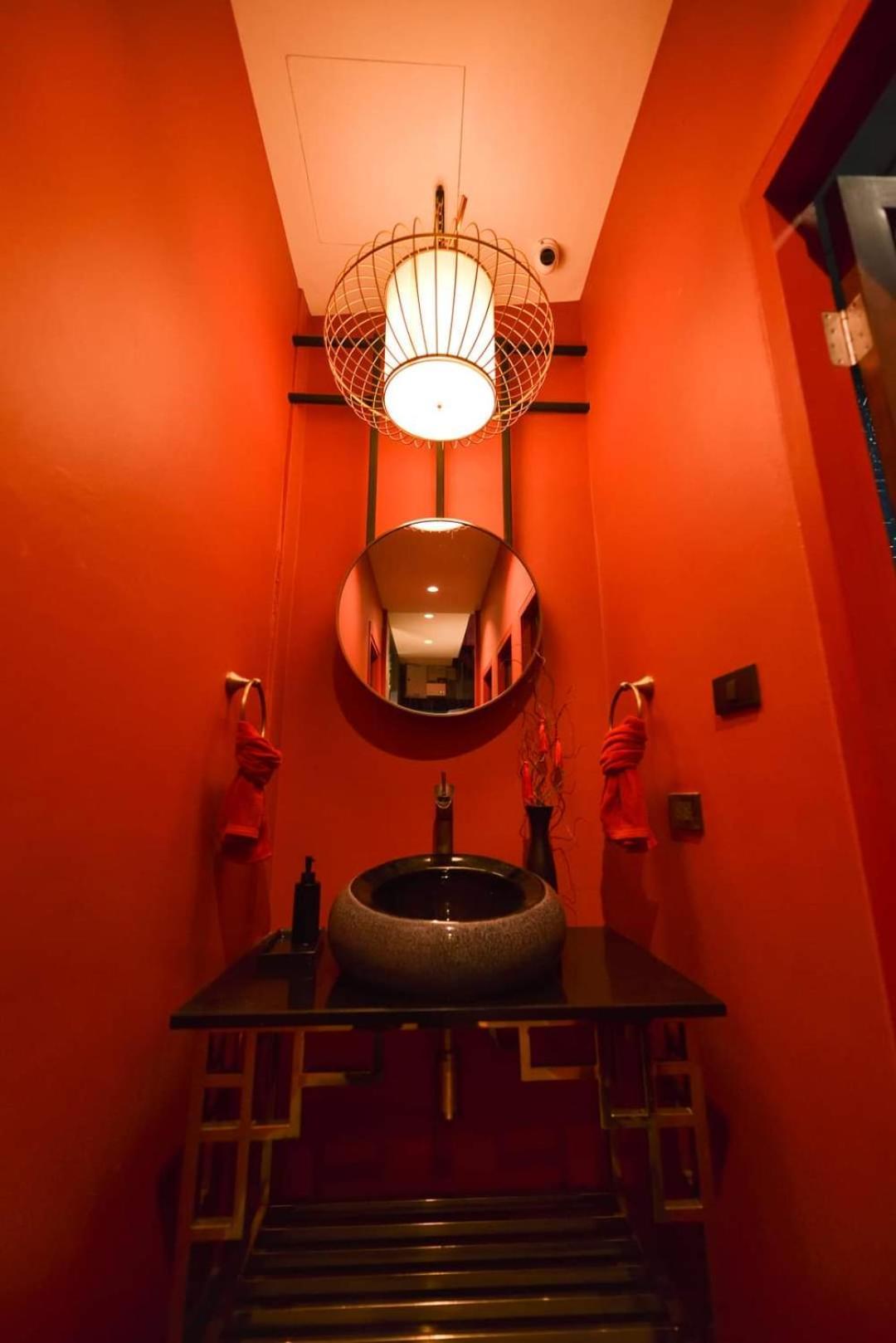 Caiyong Hometel & Cafe's Nhà trọ