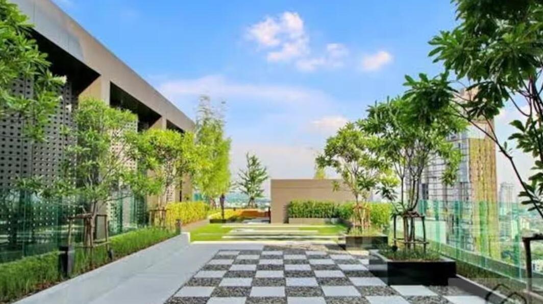 Bts Thonglor Luxury 35sqm With Pool & Sauna Apartment *