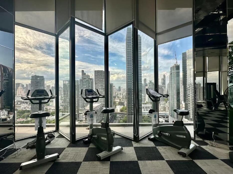 Bts Thonglor Luxury 35sqm With Pool & Sauna Apartment Bangkok