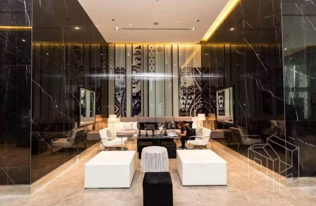 Bts Thonglor Luxury 35sqm With Pool & Sauna Apartment Bangkok