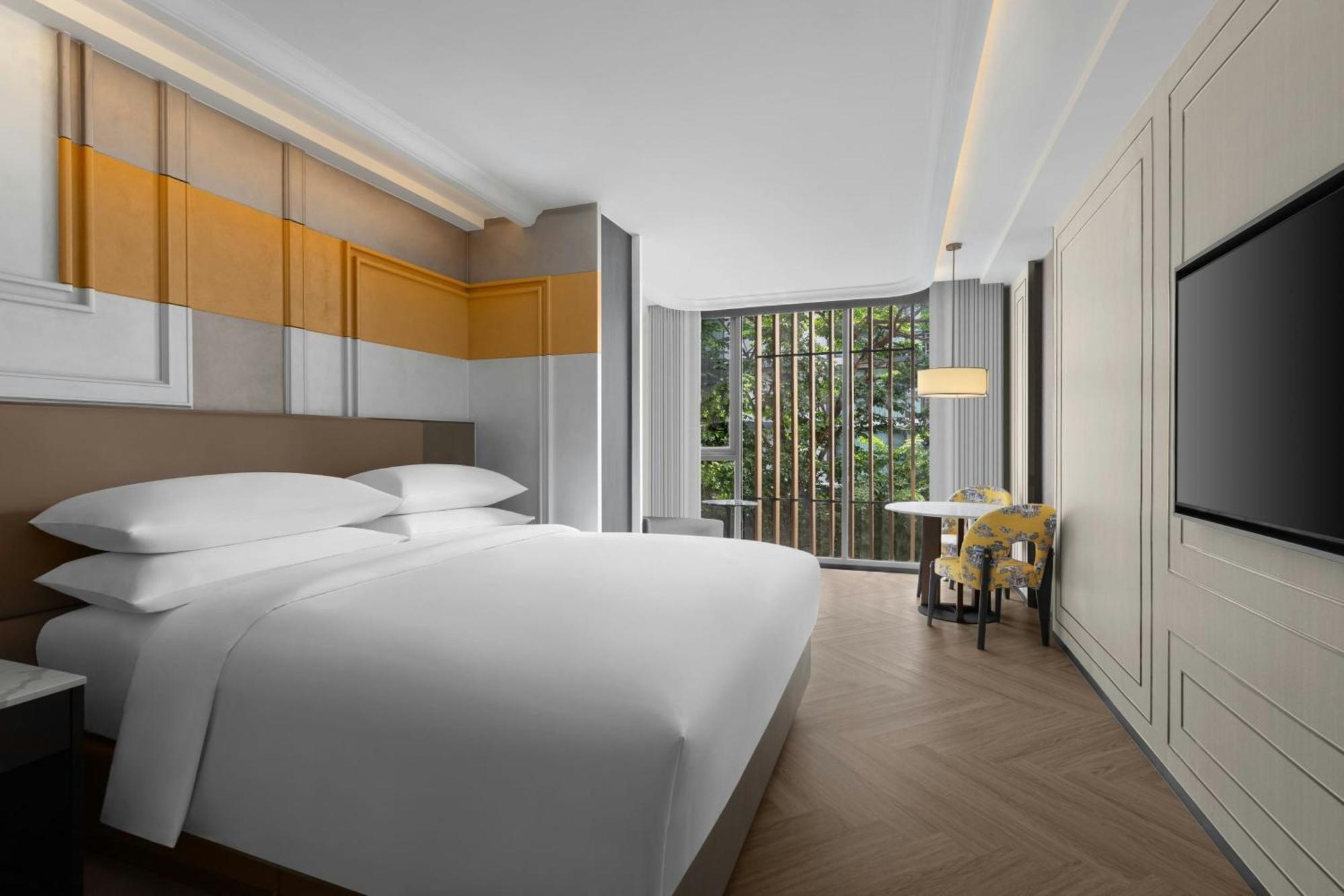 Madi Paidi Bangkok, Autograph Collection Khách sạn 5*