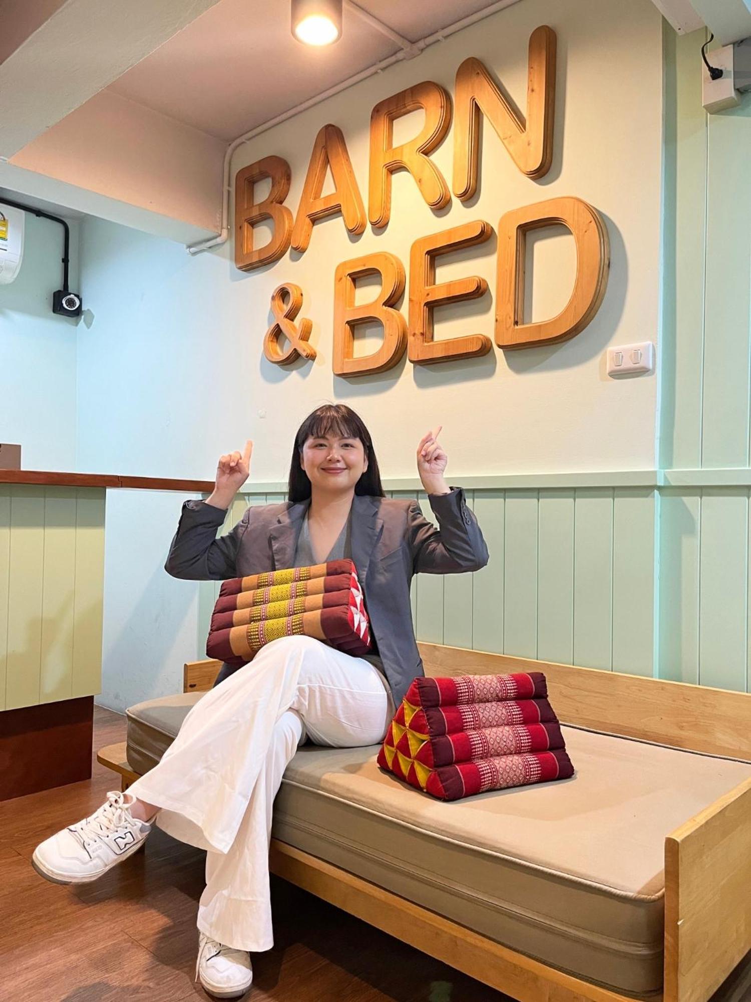 Hostal Barn & Bed Bangkok