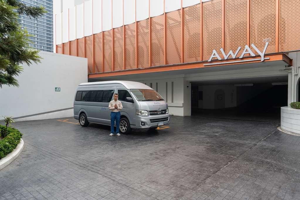 Away Riverside Kene Hotell 4*