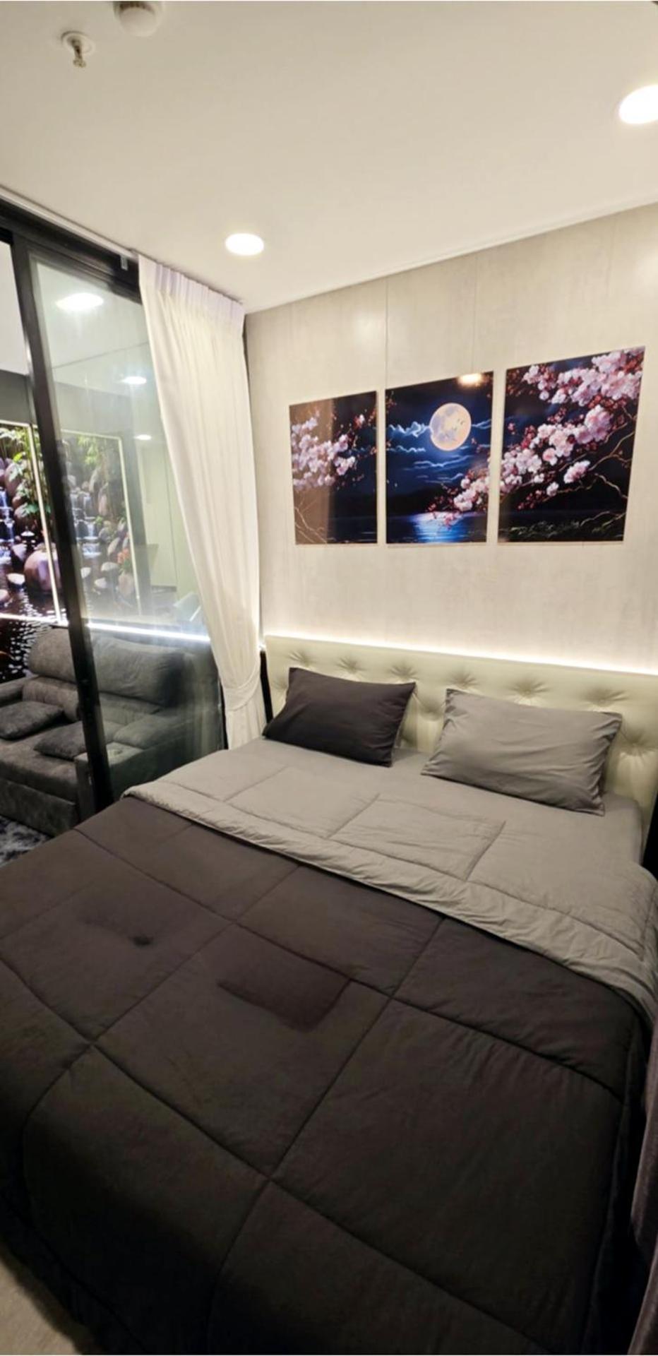 Free Airport Pick Up ! 12th Floor Cozy Room, 5 Mins Walk To Iconsiam & Bts Bangkok