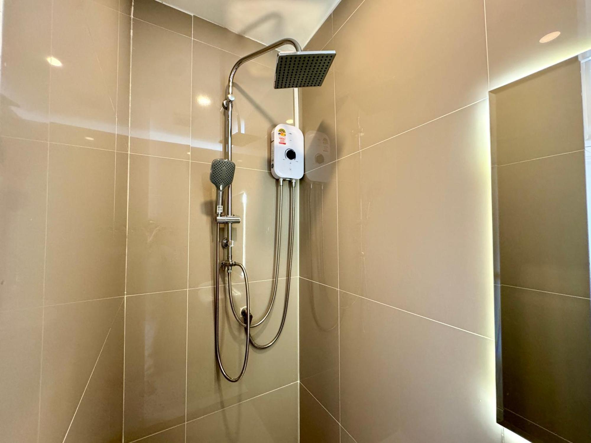 Hotel Avalan Phayathai Airport Link Banguecoque