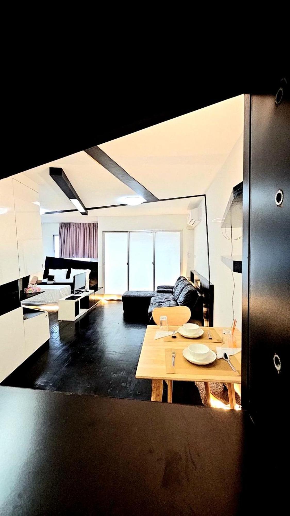 River View Active 5 Apartment