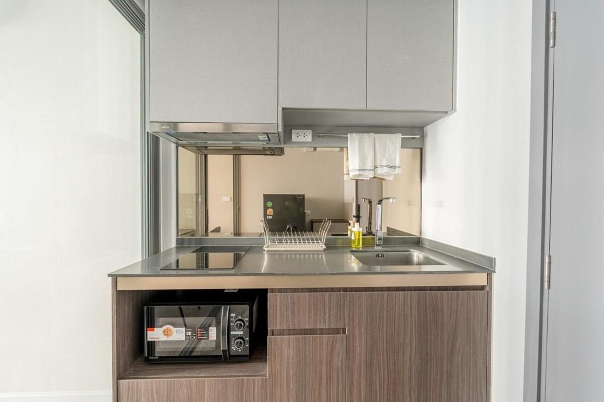 1br - Pool, Gym, Rooftop, Bts, Coworking Space - 10 Min Nana Plaza - - New Building - 24 7 Security *