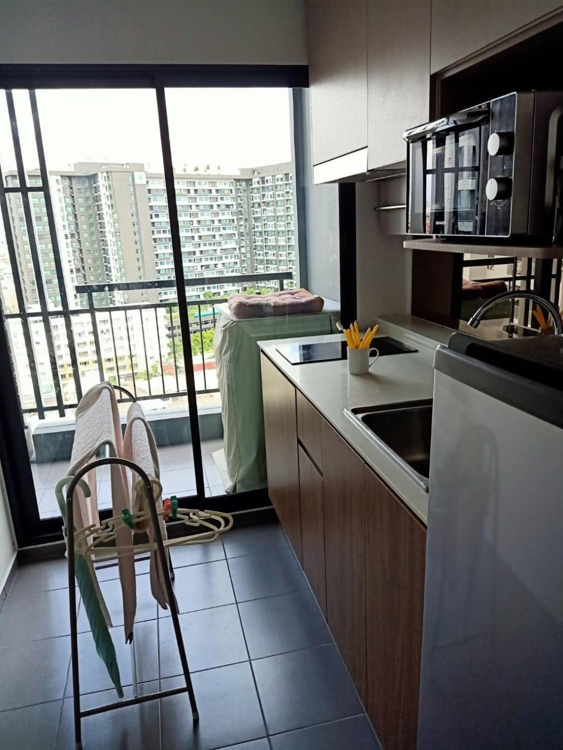 Apartment Ideo Thaphra Interchange Wat Thaphra Yai Bangkok