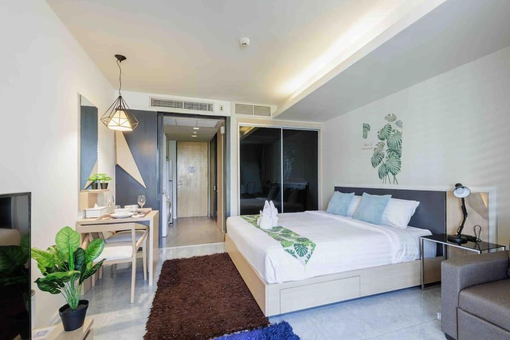 Stylish Bedroom, Bts Asok, Sukhumvit Apartment Bangkok