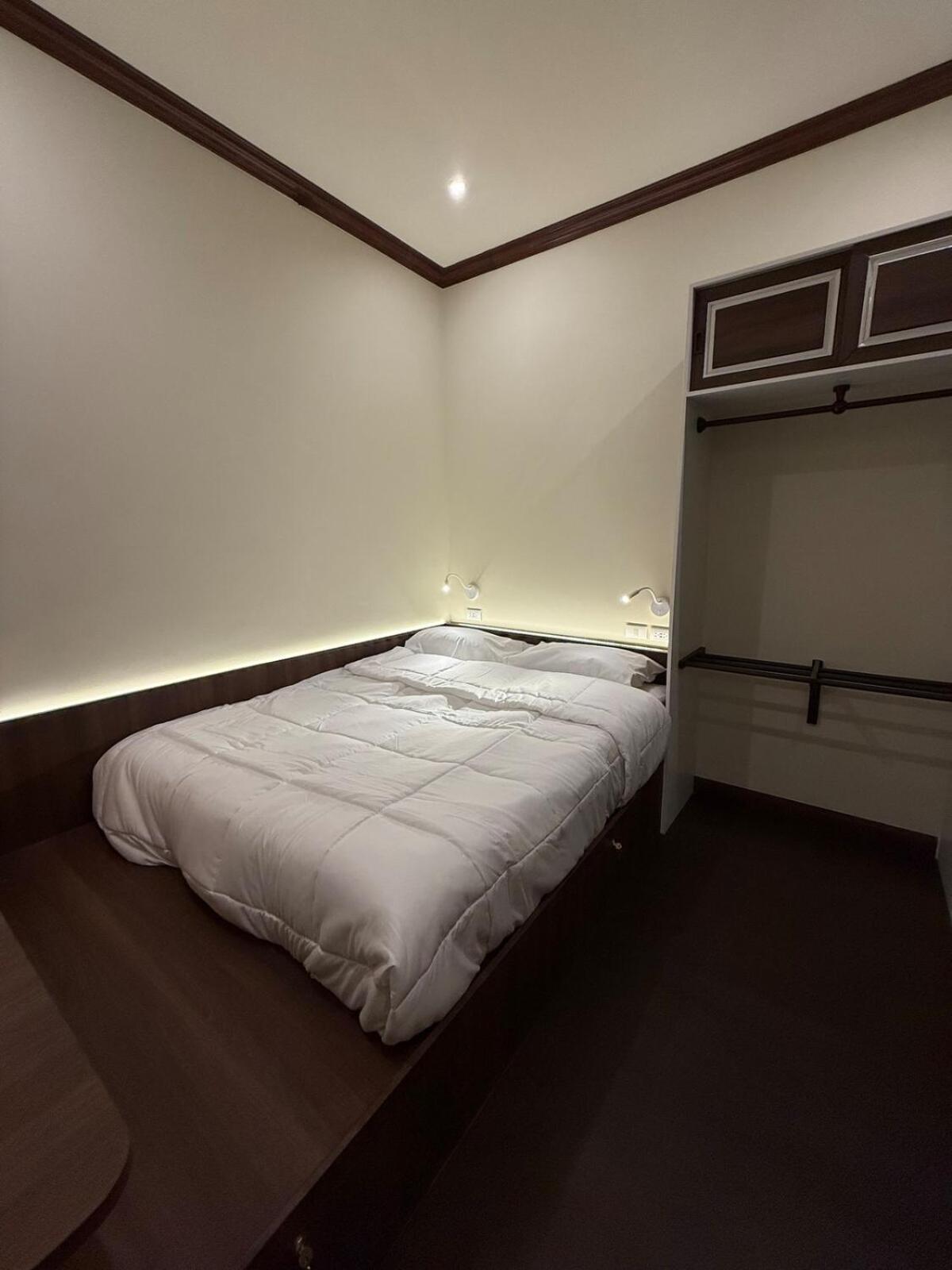 Luan Heritage Surawong Villa *