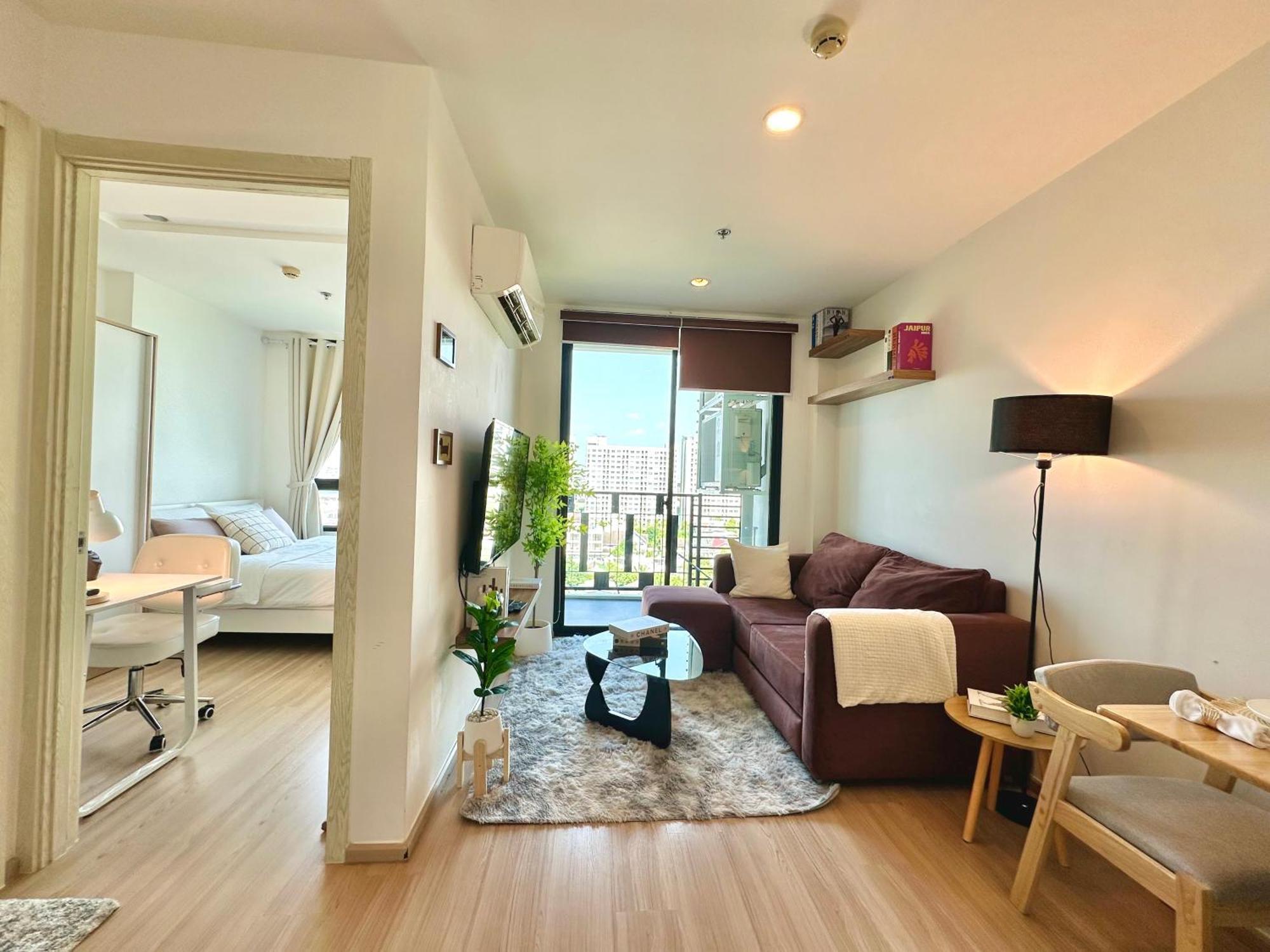 Cosy & Bright 1 Bedroom Apartment Bangkok