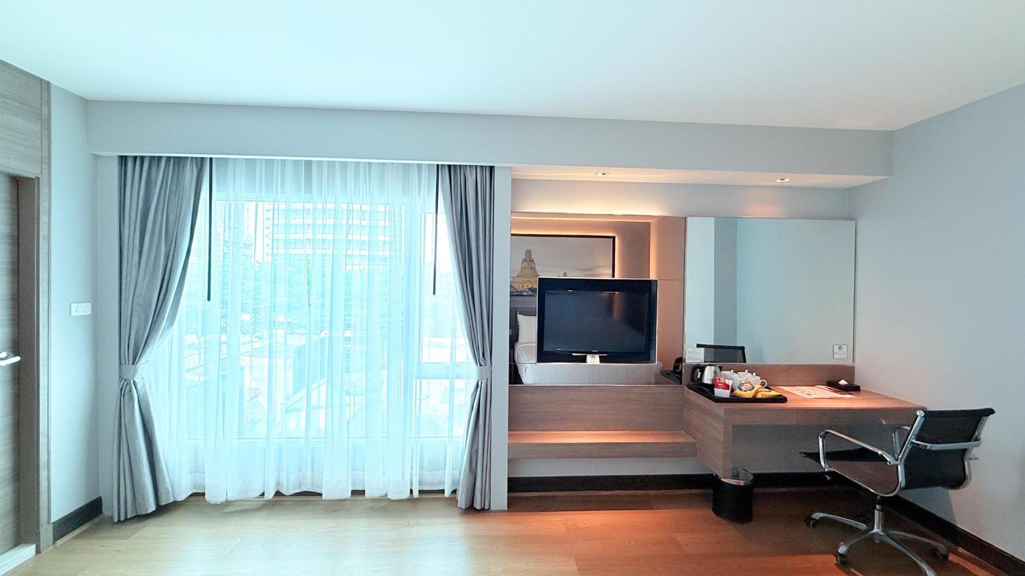 Citrus Sukhumvit 11 By Compass Hospitality Hotell