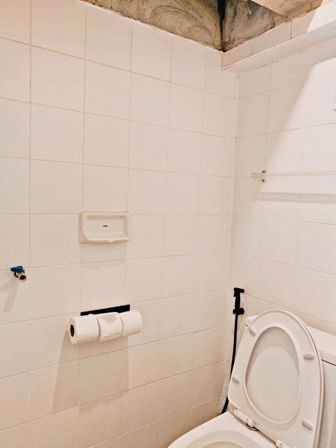 - Easy Monday Near Khaosan Hotel a capsule