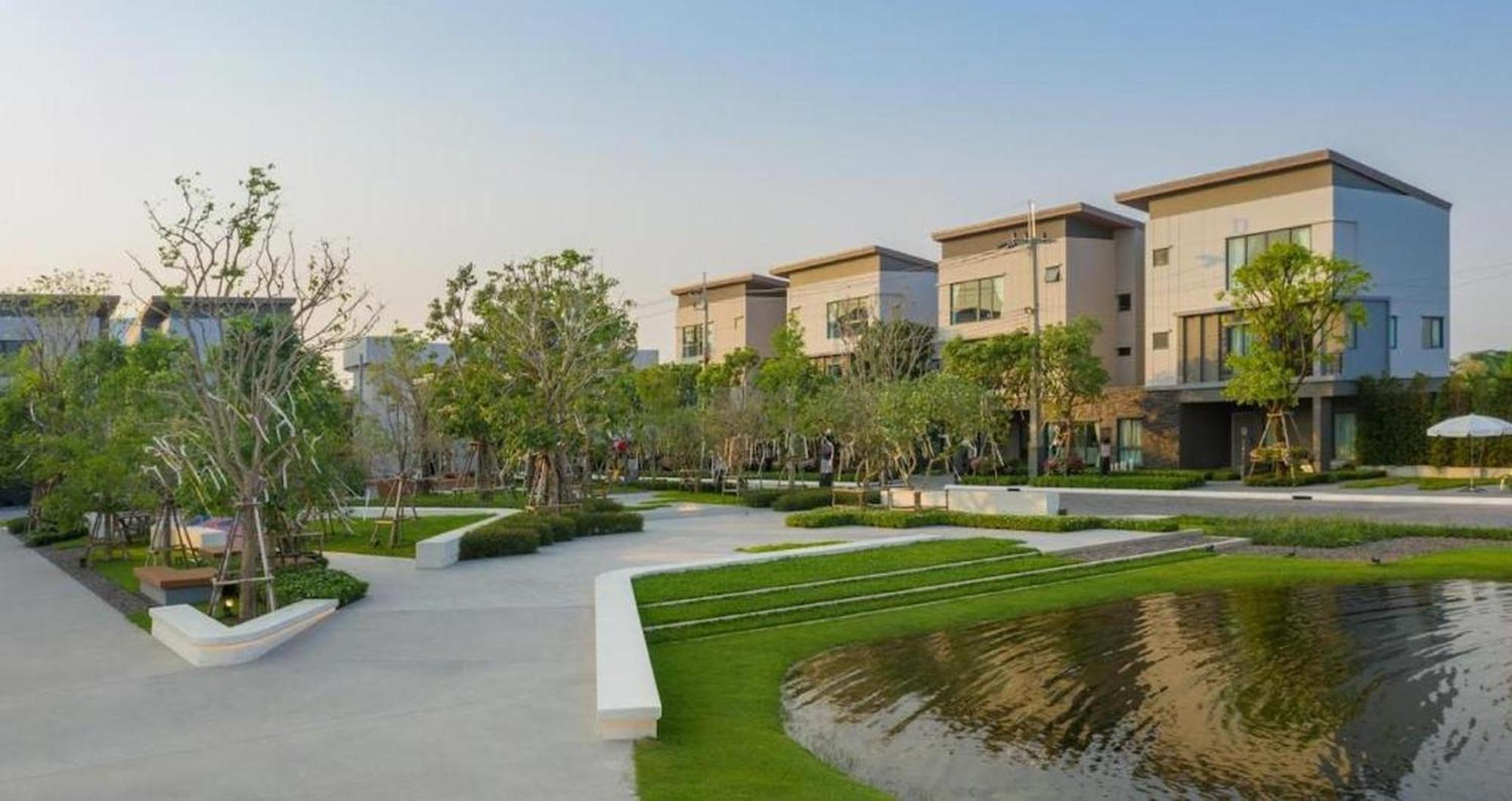 Stylish2bd Pool&gym Near Airport Nhà nghỉ