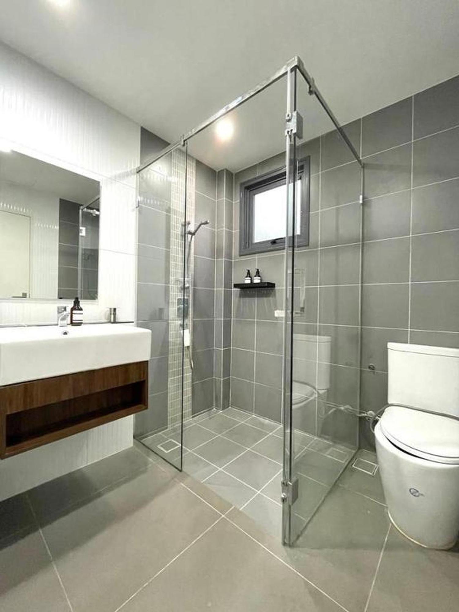 Nhà nghỉ Stylish2bd Pool&gym Near Airport Bangkok