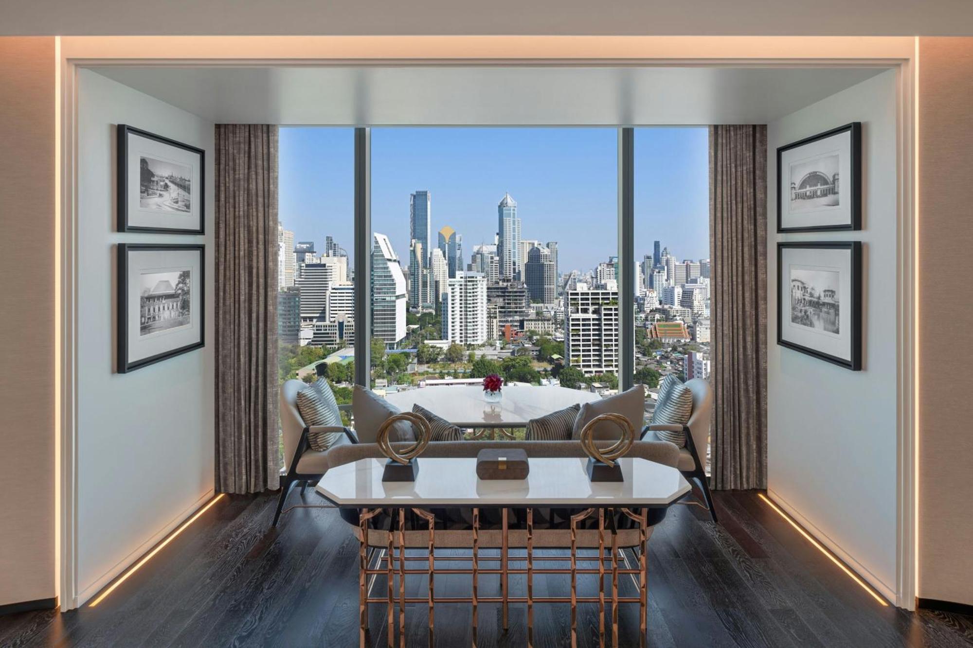 The Ritz-carlton, Hotel Bangkok