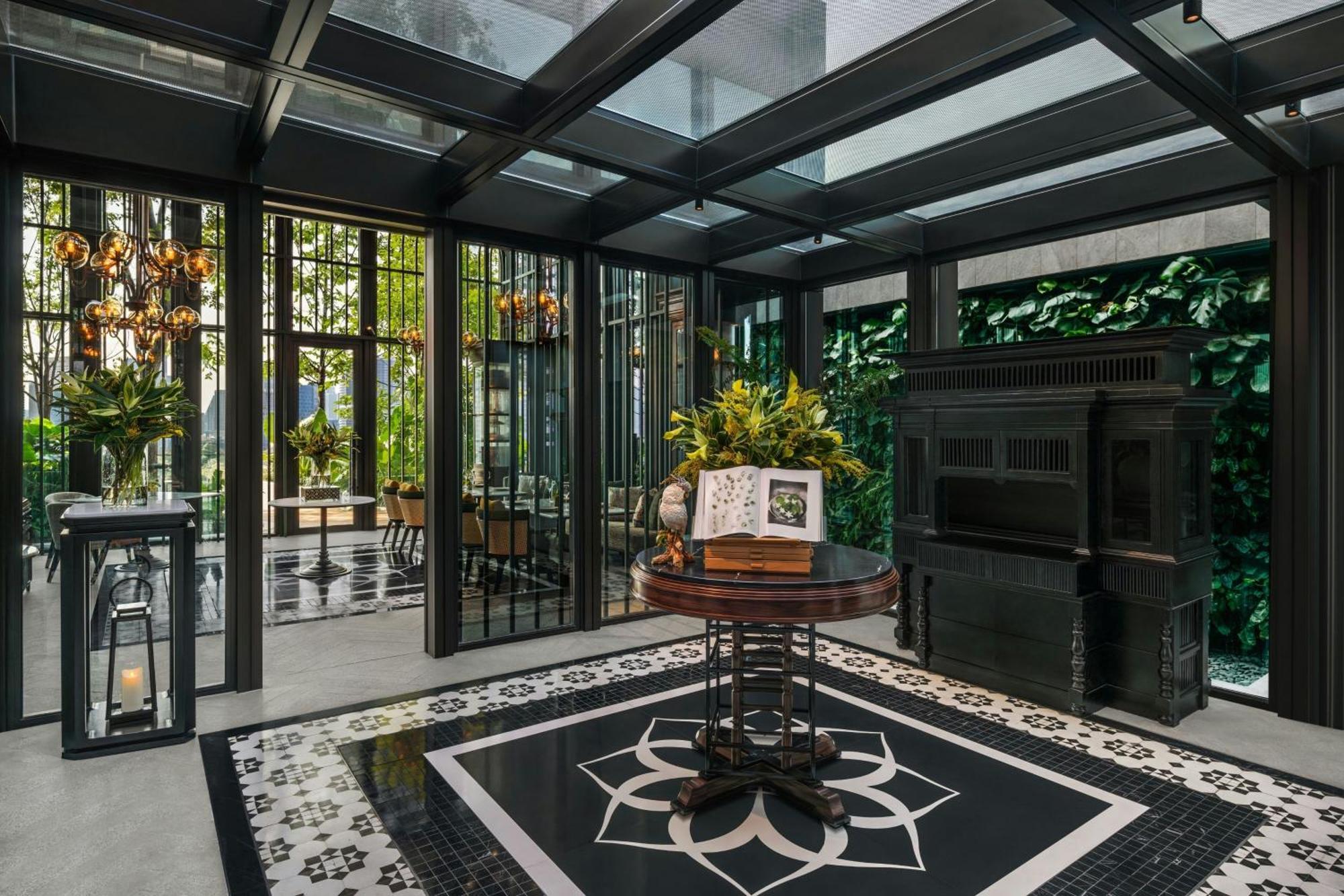 The Ritz-carlton, 5* Bangkok