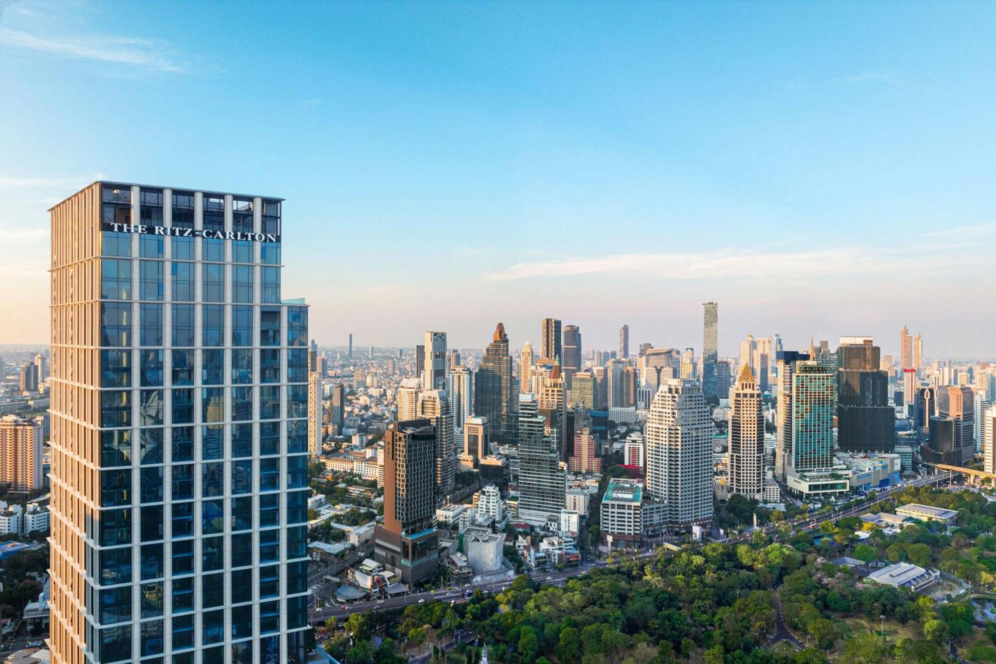 Hotel The Ritz-carlton, 5*