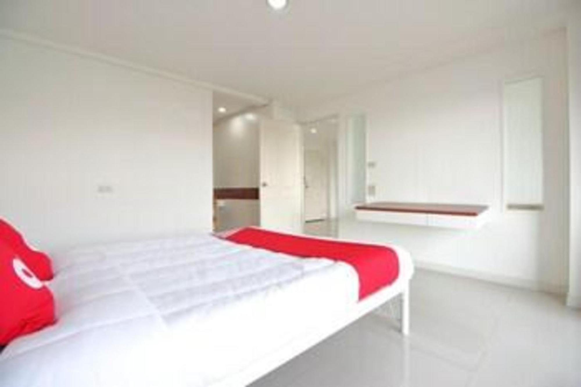 Hotell Super Oyo 498 Ladawan