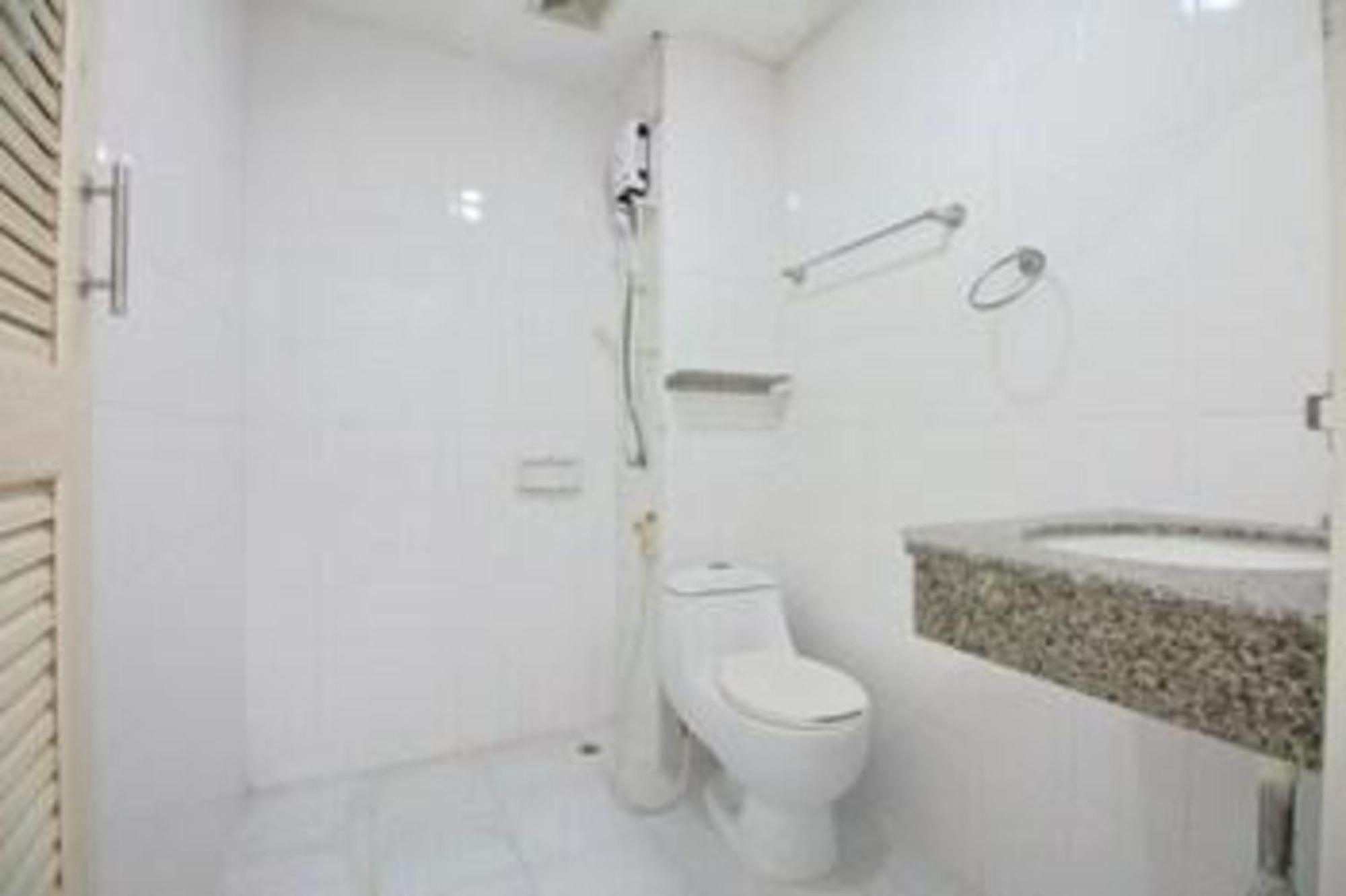 Hotell Super Oyo 498 Ladawan Bangkok