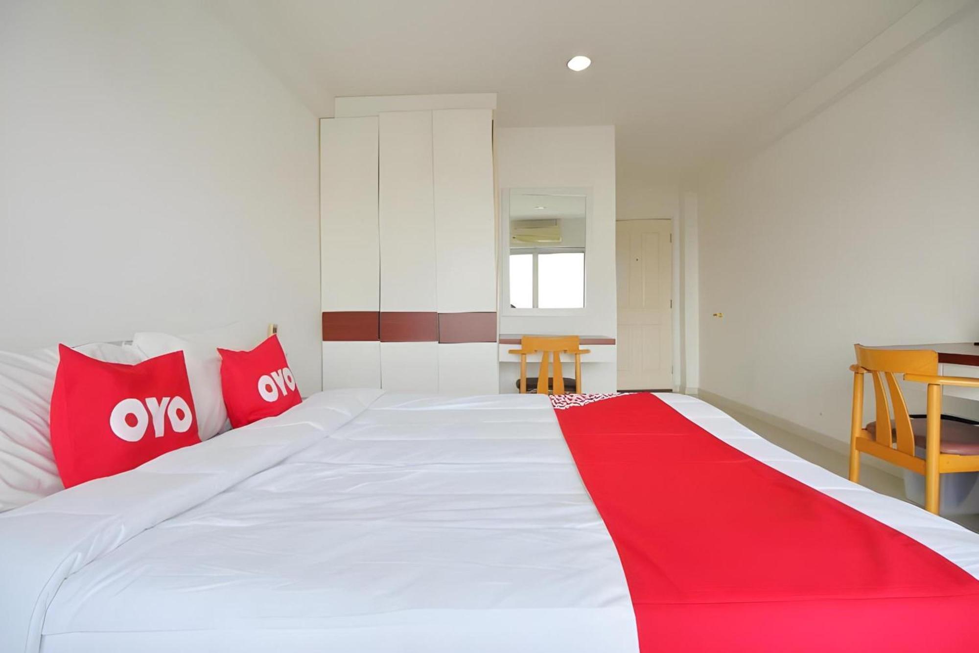 Hotell Super Oyo 498 Ladawan Bangkok