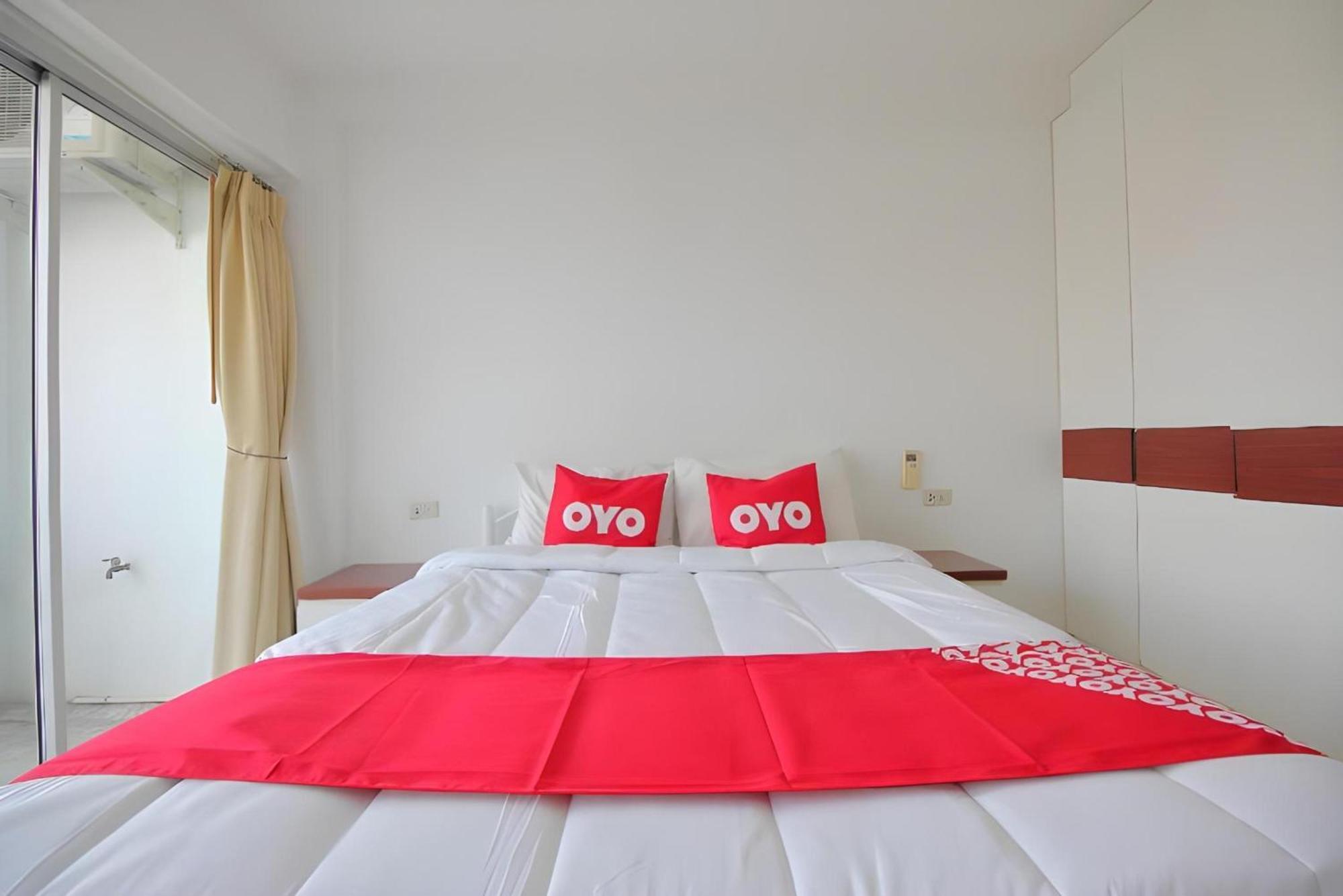 Super Oyo 498 Ladawan Hotell 3*