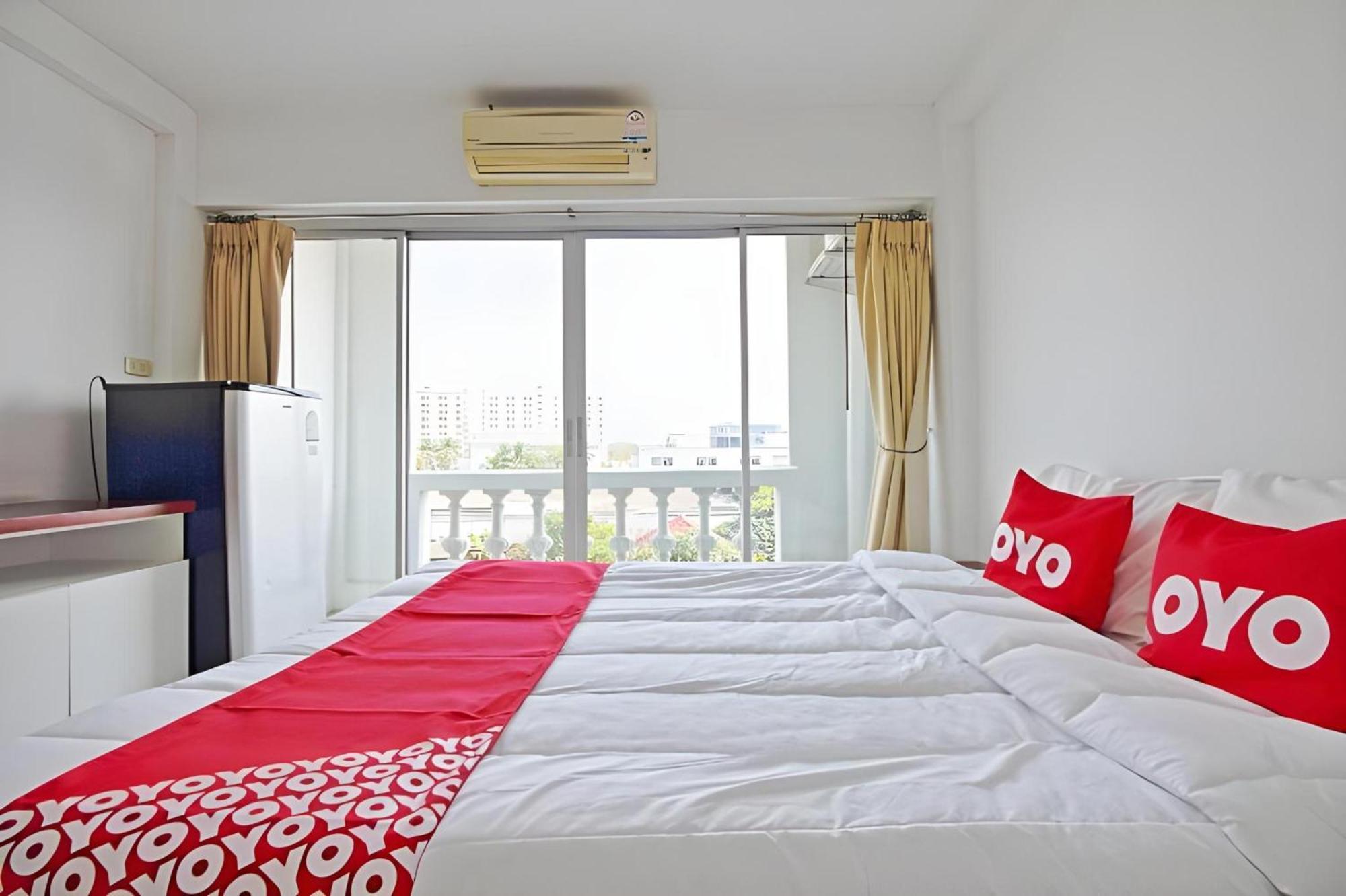 Super Oyo 498 Ladawan Hotell Bangkok