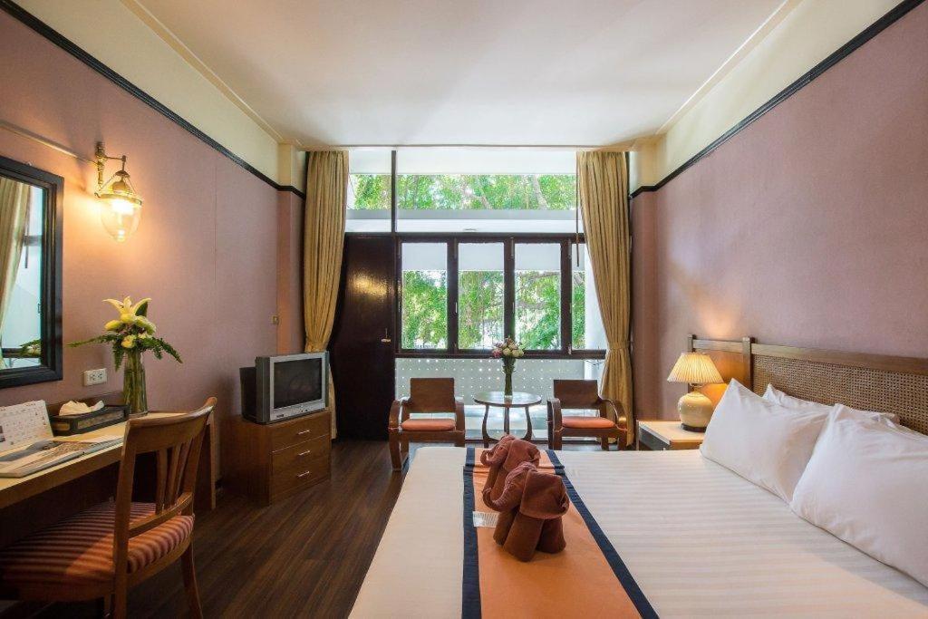 Khách sạn De Moc Bangkok
