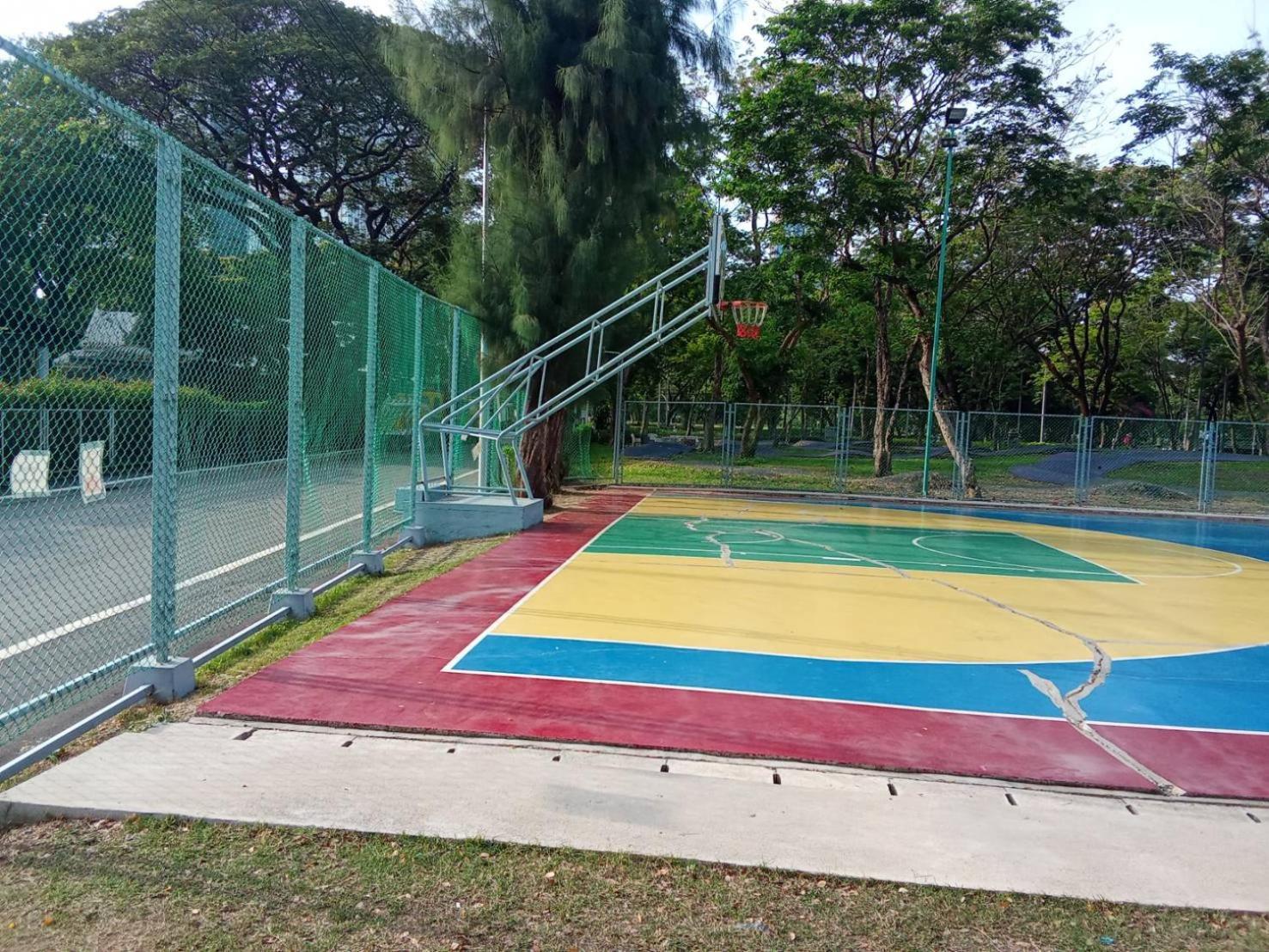 Wisma tamu Ban Suanlum Bangkok