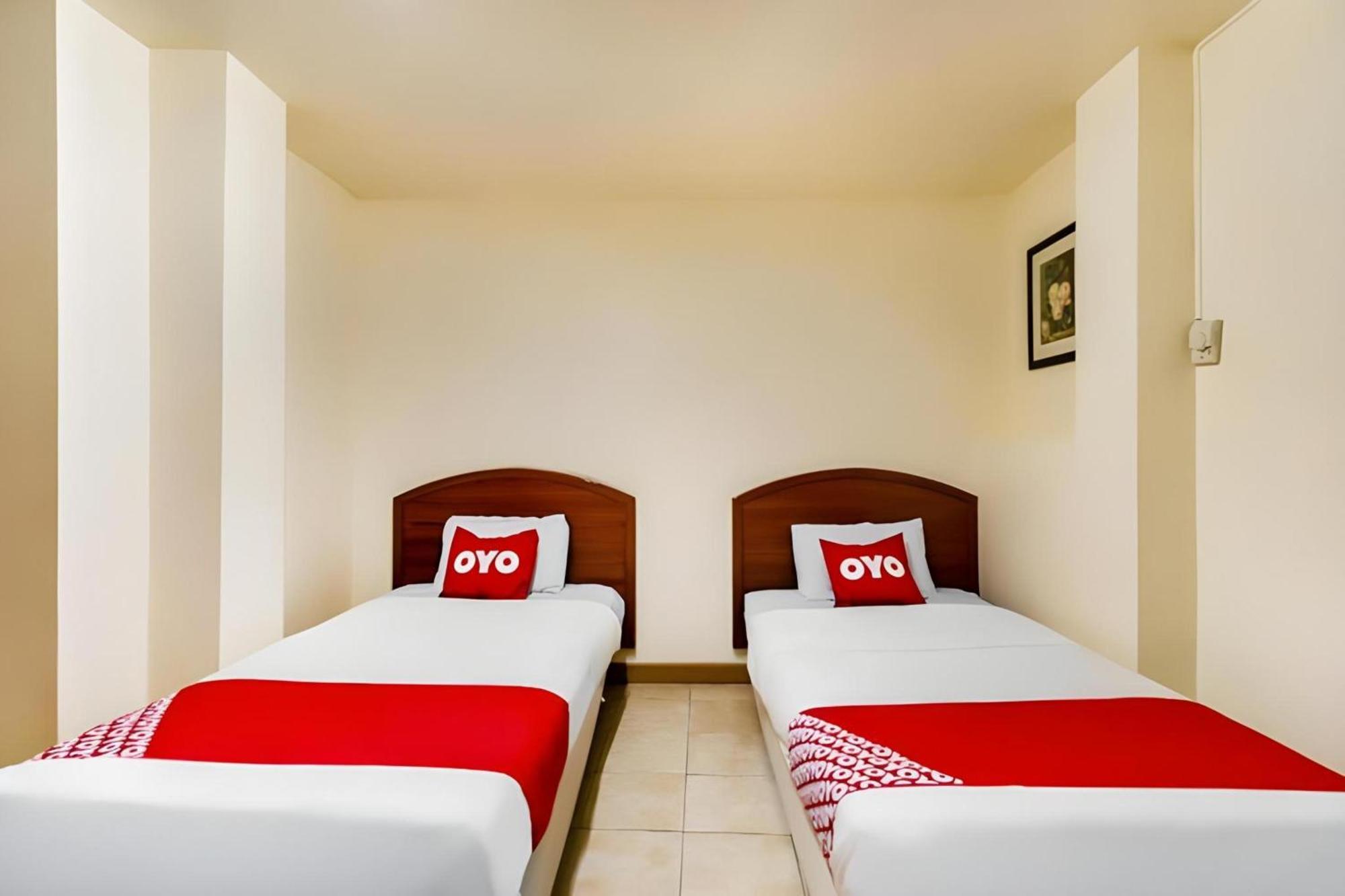 Oyo 583 Sweethome Khách sạn 2*