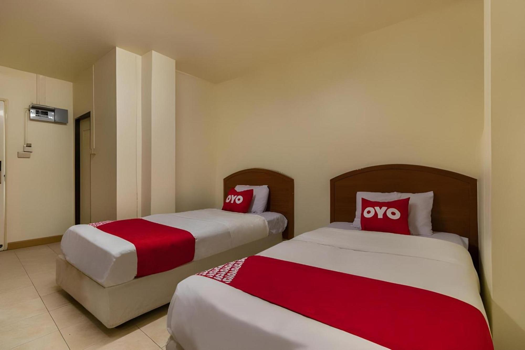 Oyo 583 Sweethome Khách sạn 2*