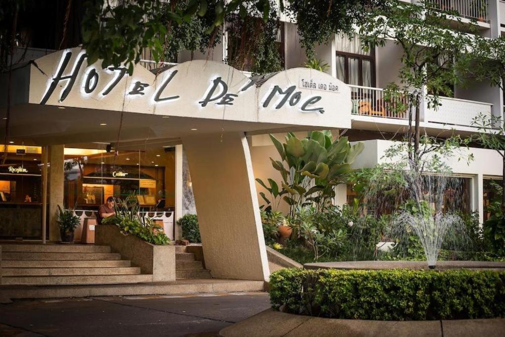 Khách sạn De Moc Bangkok