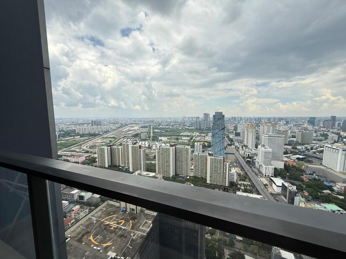 Pangsapuri Luxury Amenities And View