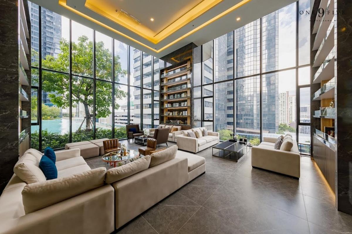 Pangsapuri Luxury Amenities And View Bangkok