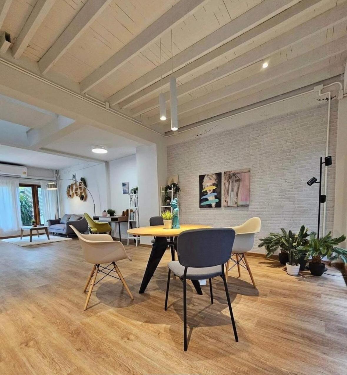 House In Pridi - Stylish 3br Pet-friendly Bangkok