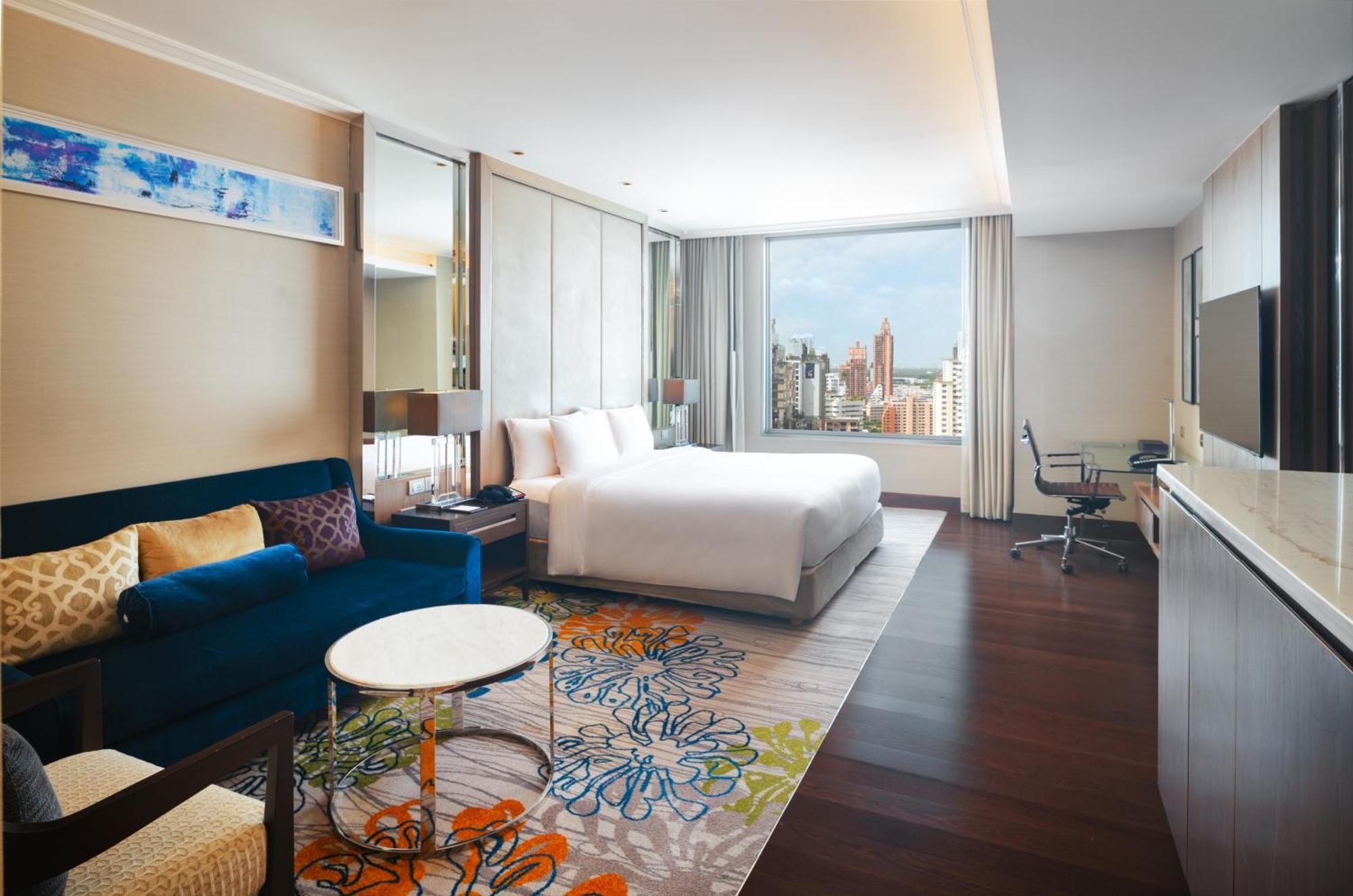 Radisson Blu Plaza 5* Bangkok