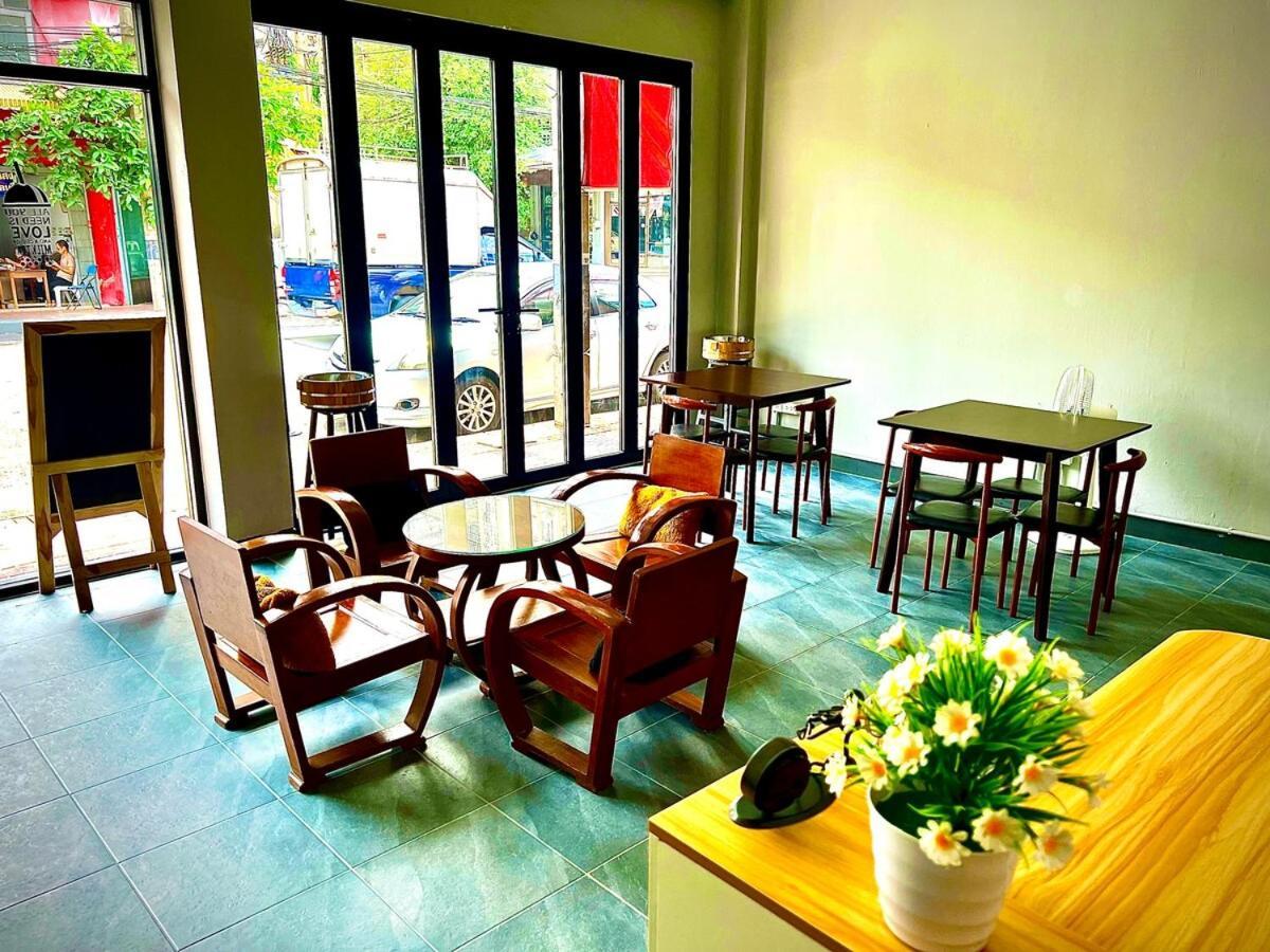 Apartment The Circle 3 *