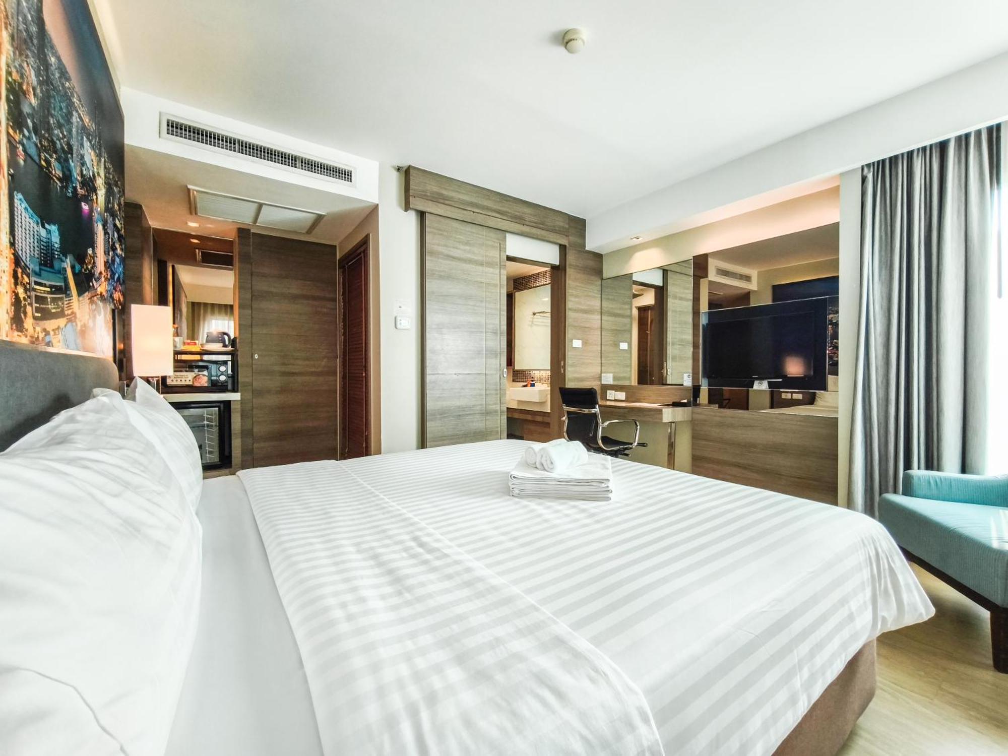 Hotell Citrus Sukhumvit 11 By Compass Hospitality 4*