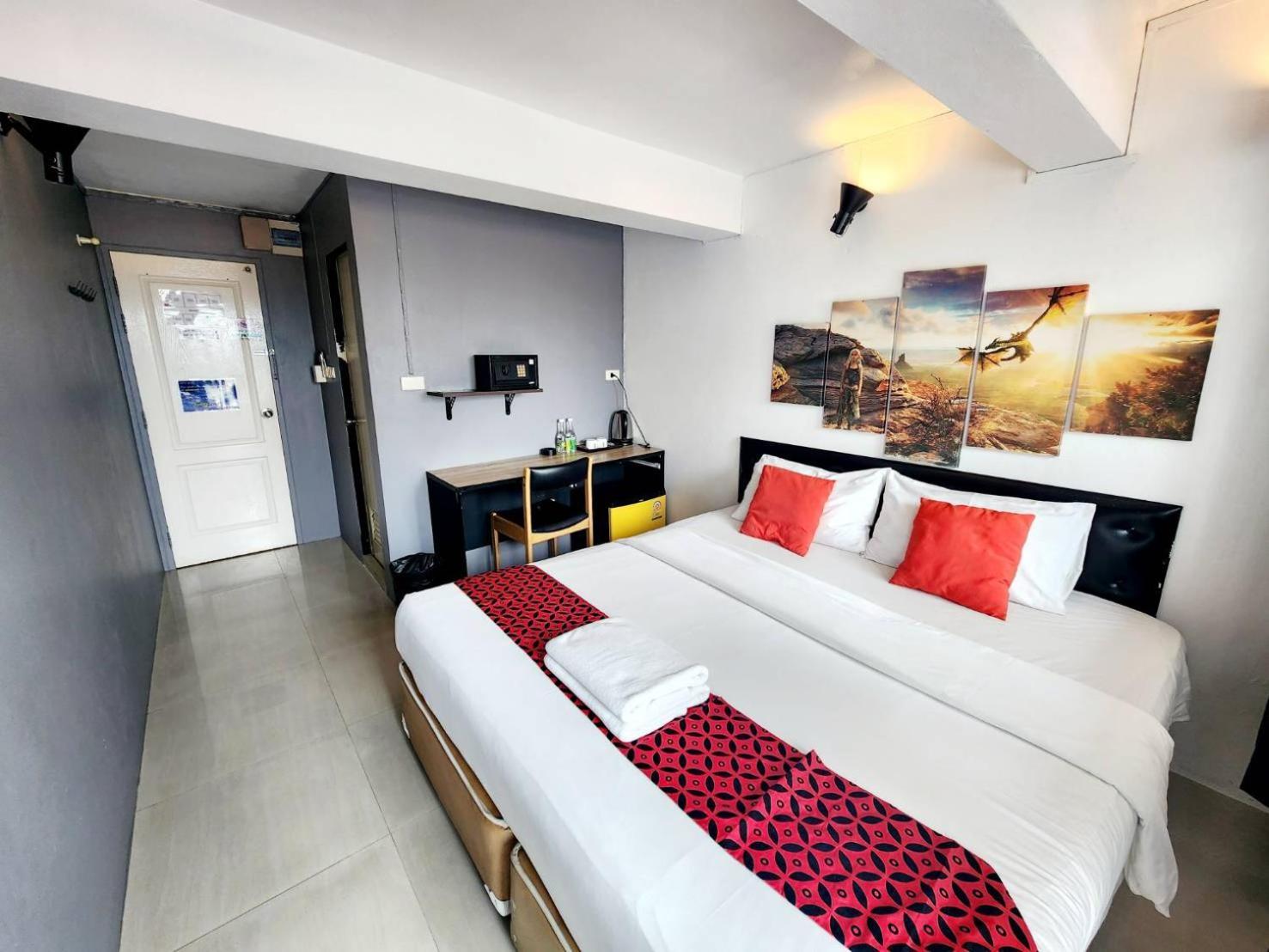 Casa Picasso - Sha Certified 2* Bangkok