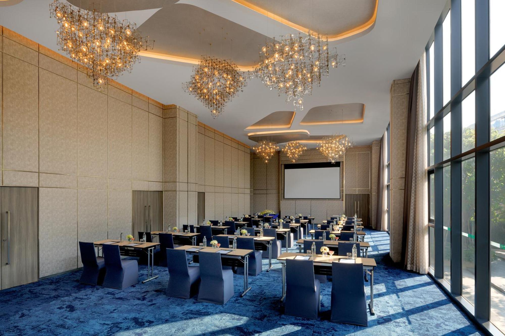 Hotel Somerset Rama 9 - Sha Certified