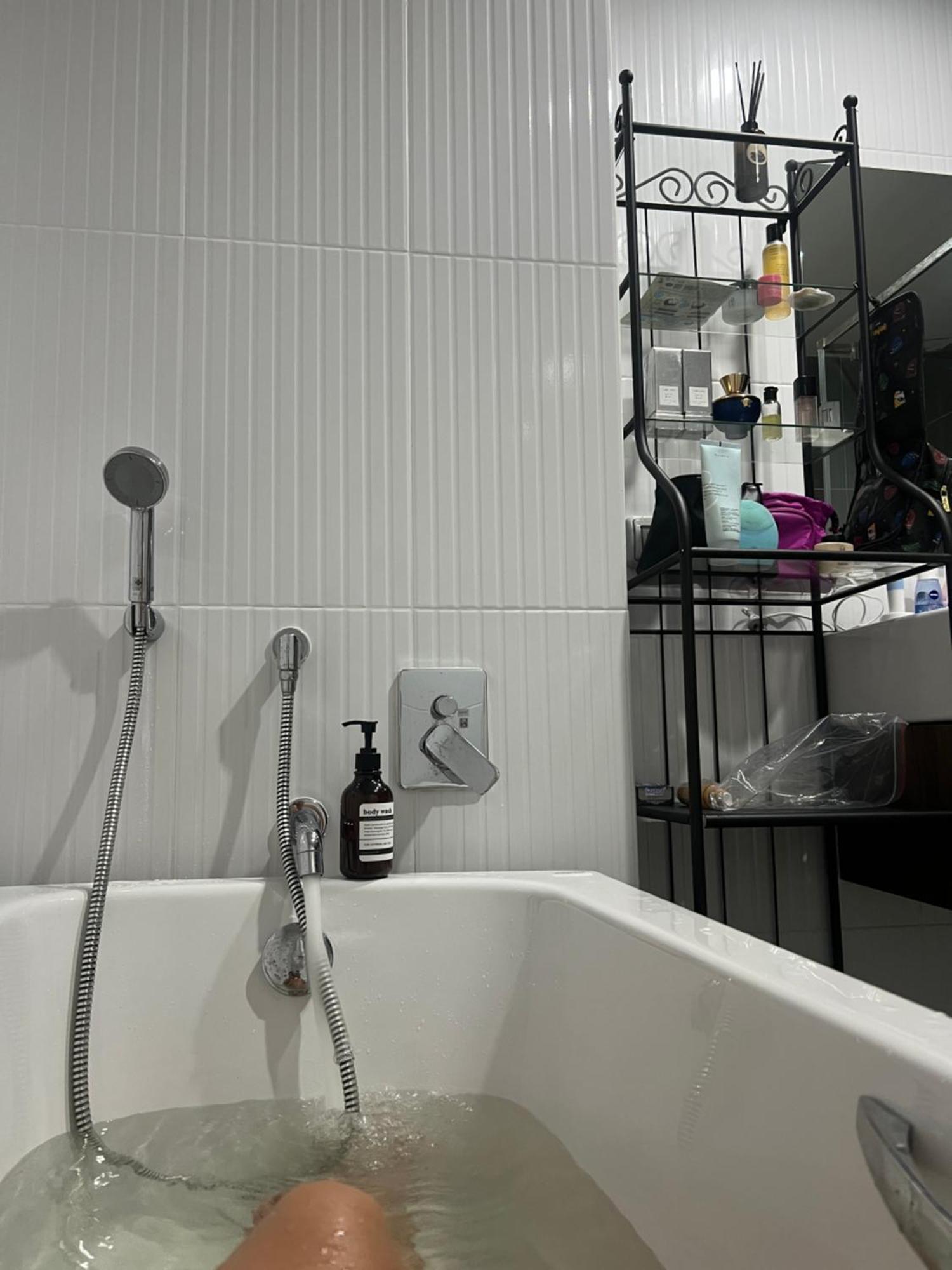 Nhà nghỉ Stylish2bd Pool&gym Near Airport *