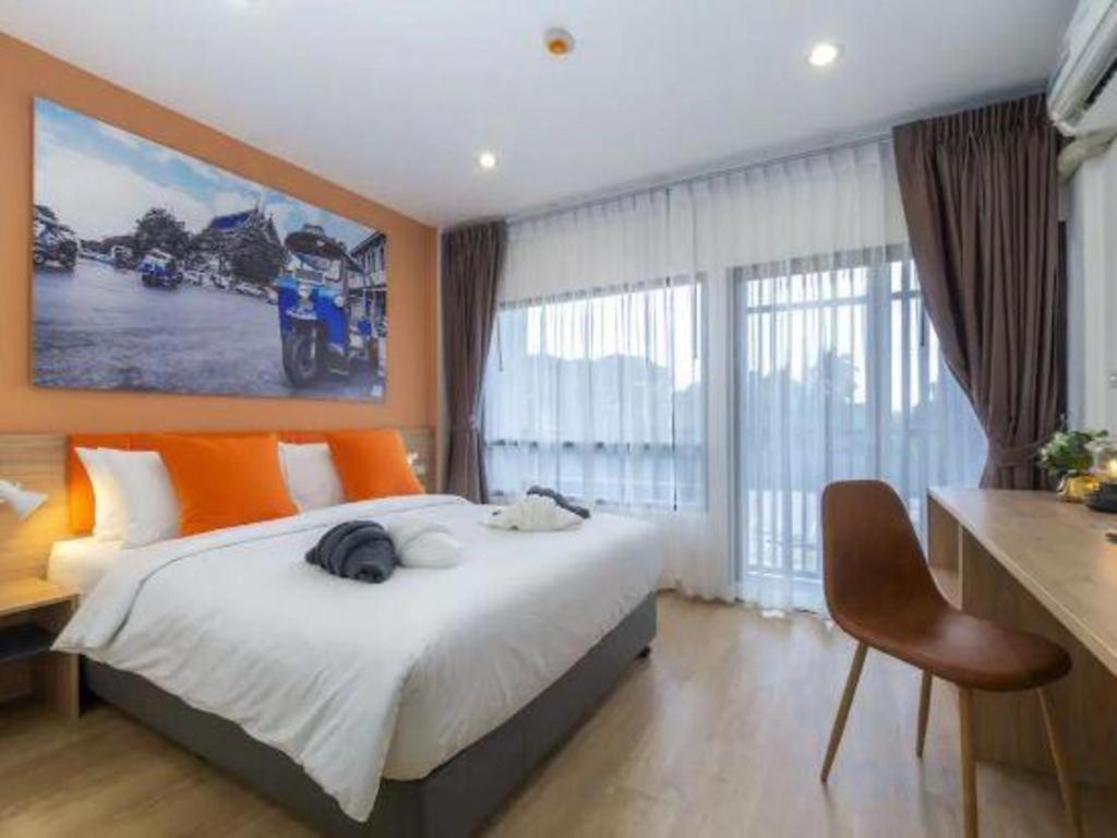7 Days Premium Don Meaung Airport Hotel