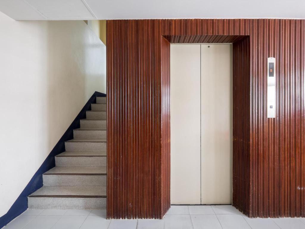 Muangphol Mansion Khách sạn 3*