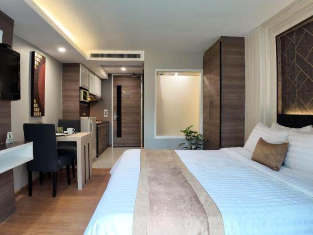Icheck Residences Sukhumvit 20 Hotel