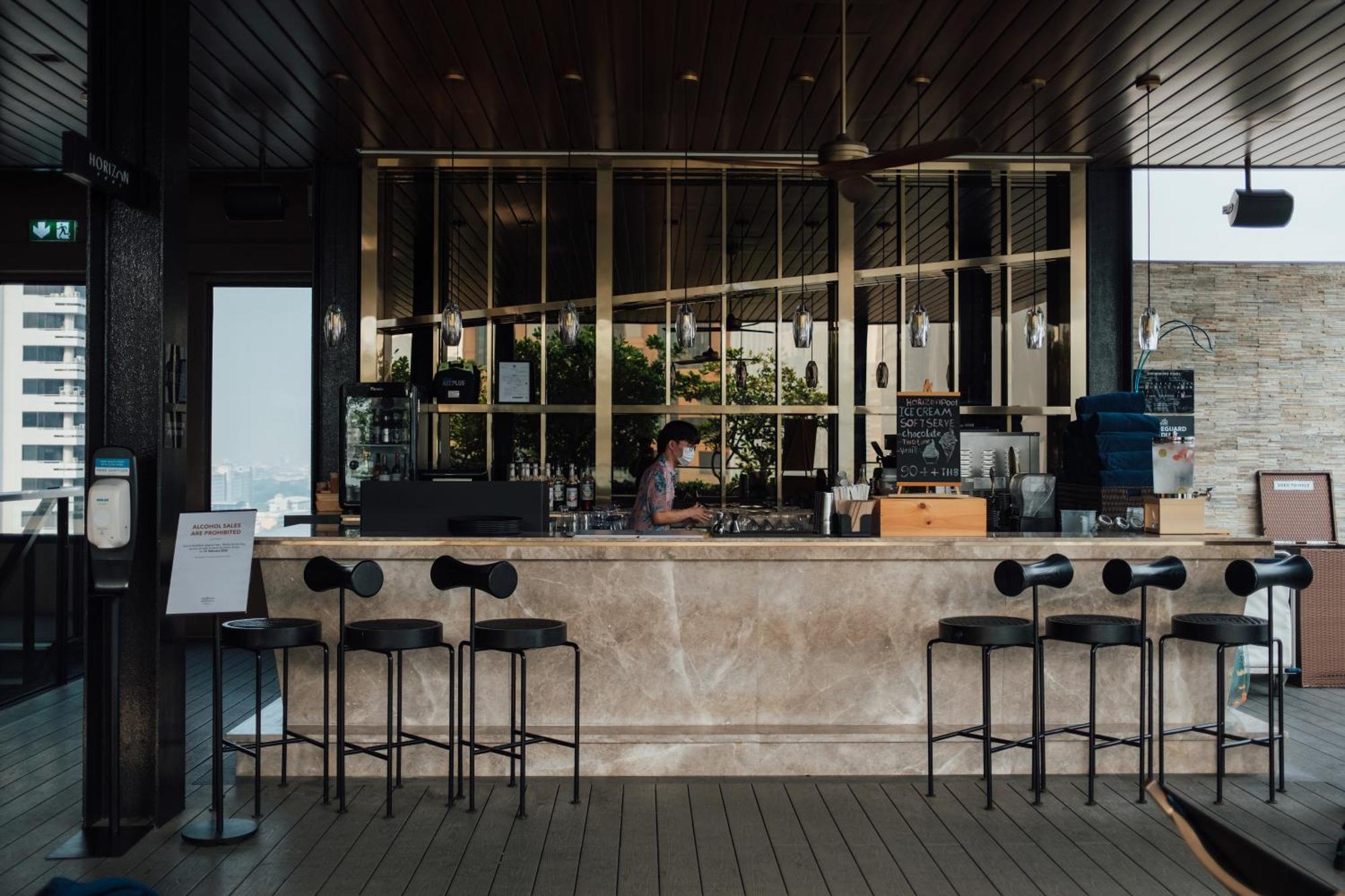 Sindhorn Midtown Bangkok, An Ihg