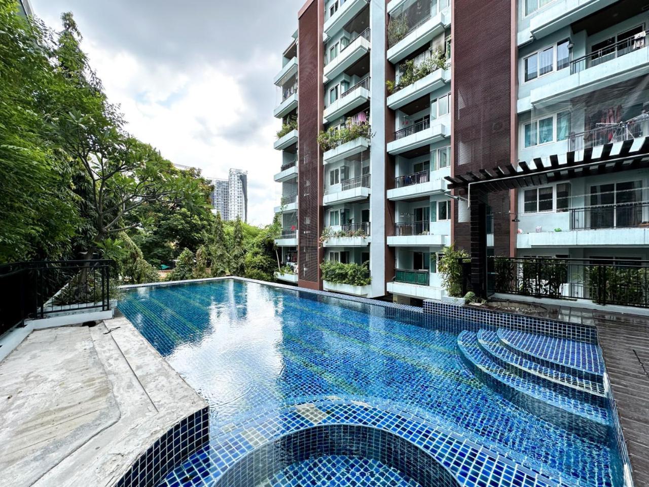 Leilighet Modern Cityscape1br - Ultra Fast Wifi - Bts On Nut Bangkok