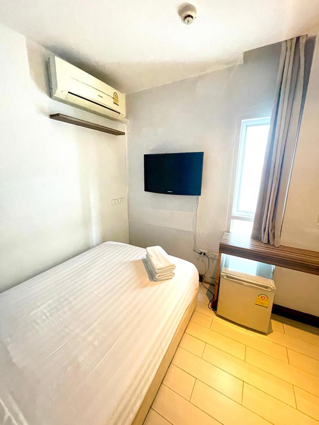 Nantra Ekkamai Hotel 3*