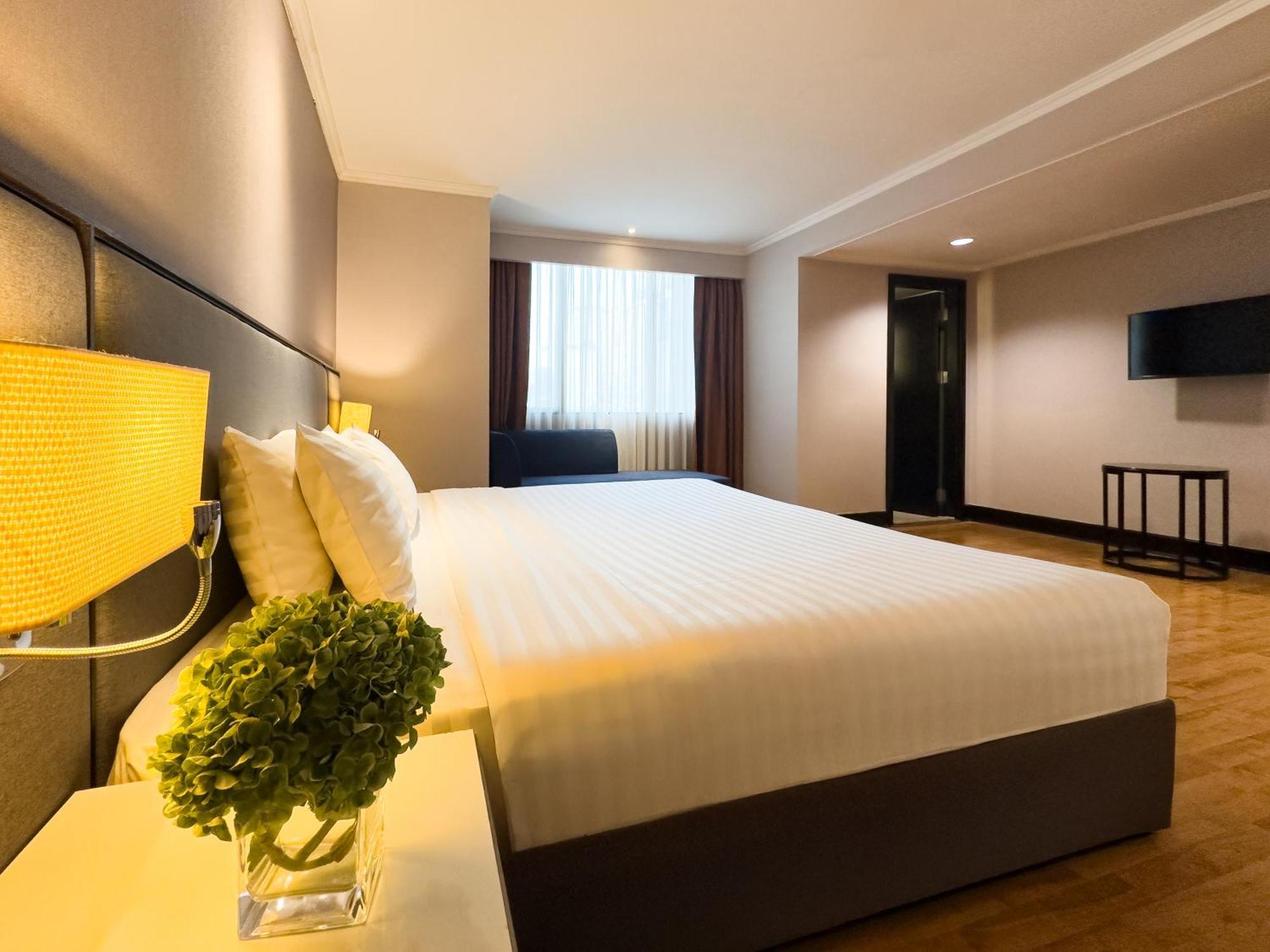 Hotel Rembrandt Residences 4*